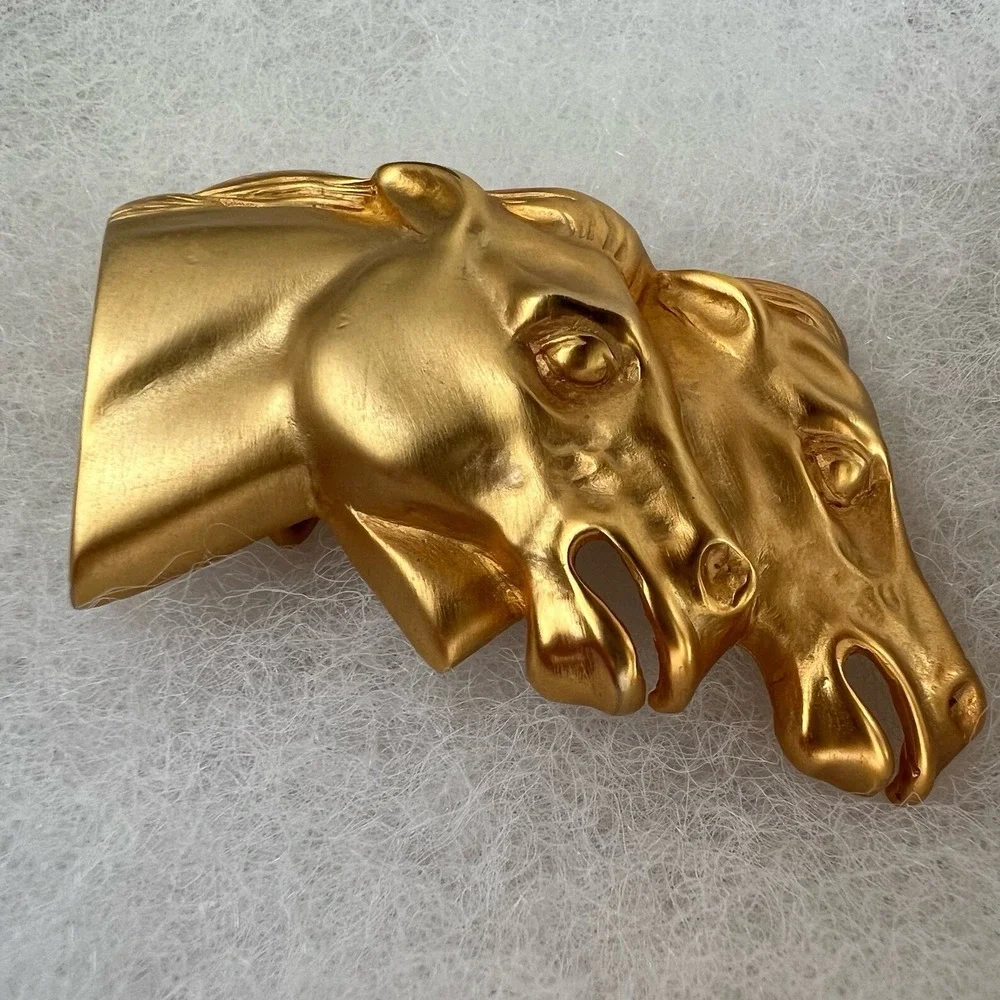 Doreen Ryan Vintage Gold Tone Two Horse Heads Pin Brooch Equestrian Rare Vintage